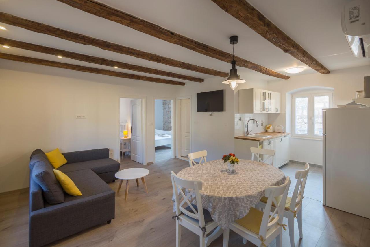 Apartments Bepi Komiža Eksteriør billede