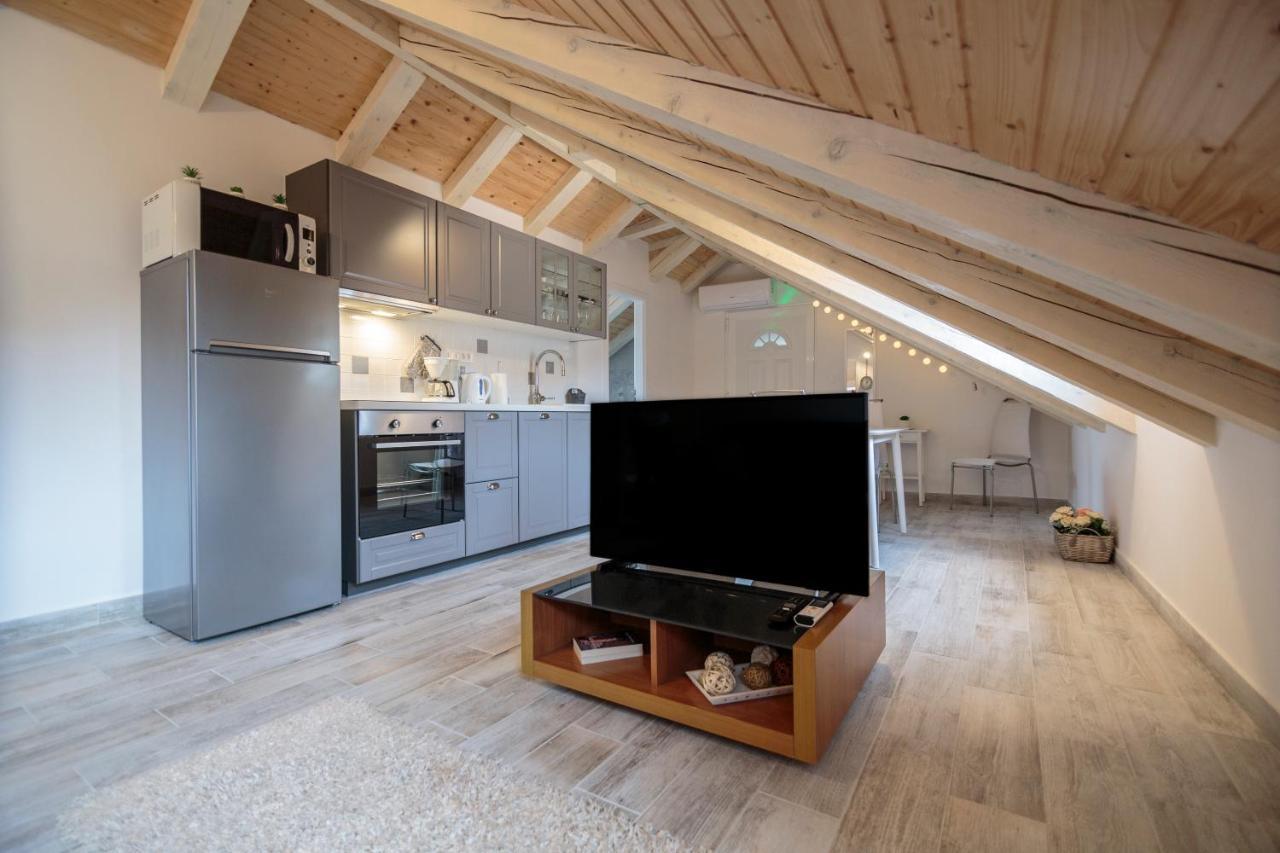 Apartments Bepi Komiža Eksteriør billede