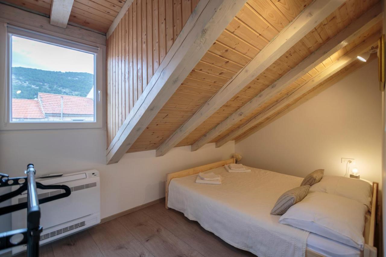 Apartments Bepi Komiža Eksteriør billede
